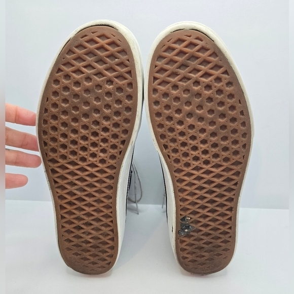 Vans | SK8-HI black canvas indie skateboard sneakers | WMS 9 - Picture 14 of 14